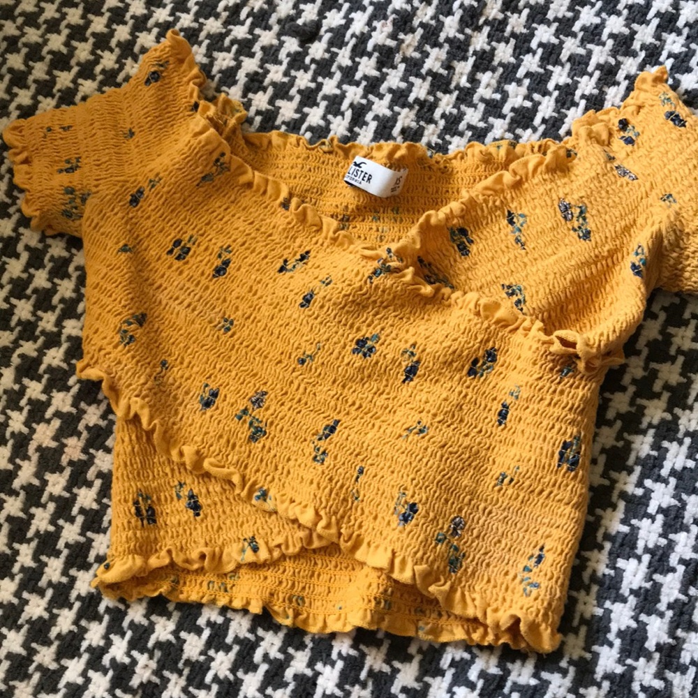 Cute forever 21 top &